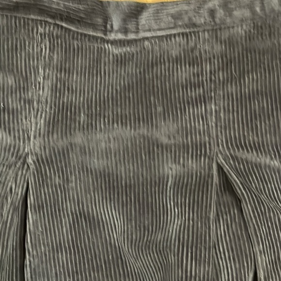 Black Corduroy Mini Skirt SO Goods For Life Size 5 - Picture 4 of 7